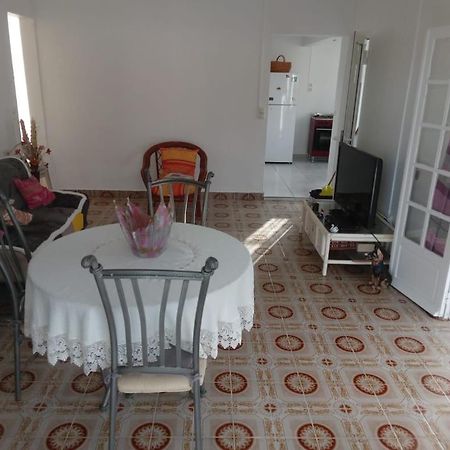 Villa Locations Saisonnieres Sainte-Anne  Esterno foto
